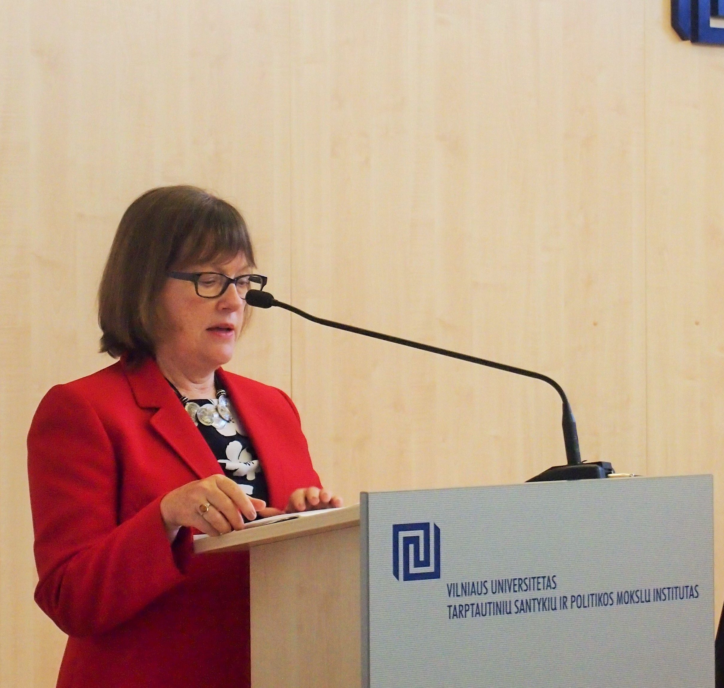 Public Lecture by prof. Karen Dawisha “Putin’s Kleptocracy”