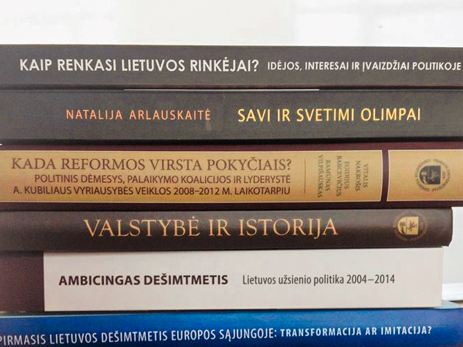 Naujos knygos bibliotekoje