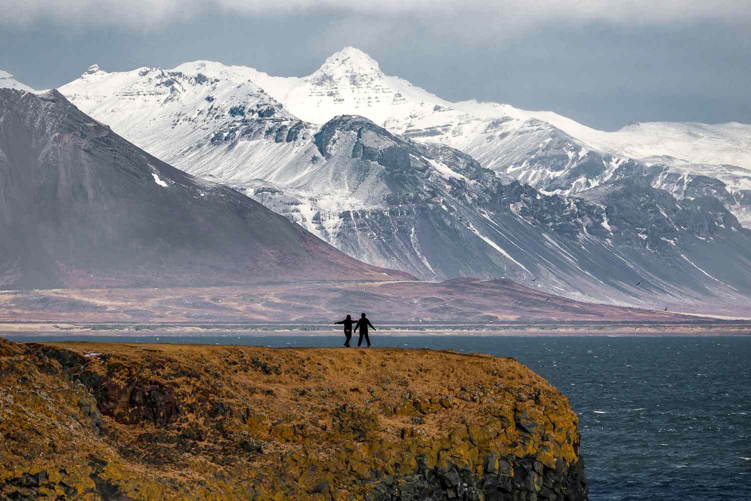 Apply for the Small States Summer School in Iceland