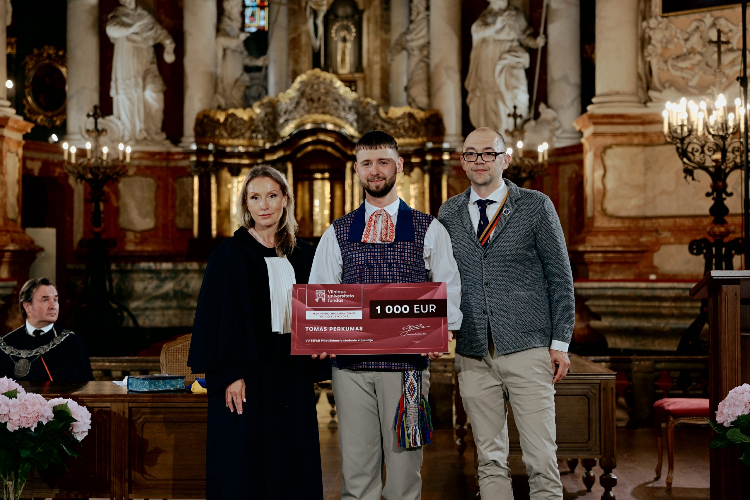 VU TSPMI įteikta pirmoji Pilietiškiausio studento stipendija ir paskelbta 100 tūkst. eurų parama